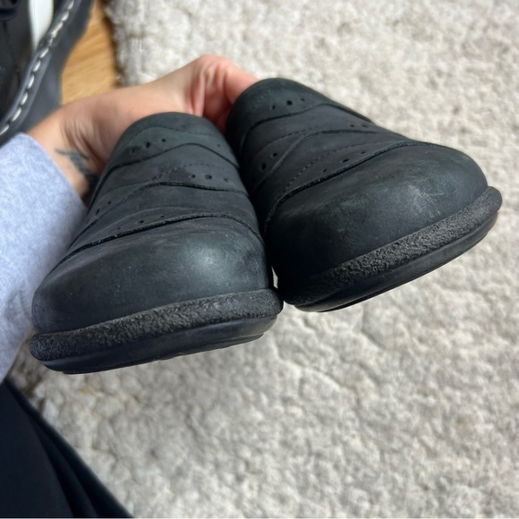 Dansko Black Muted Suede Wavy Slip On Mules Size 41 - Picture 6 of 9